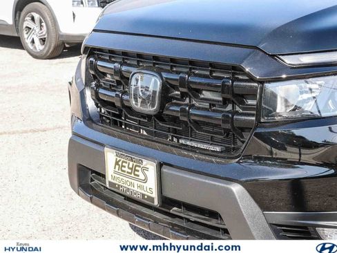 Used 2024 Honda Ridgeline Black Edition image 6