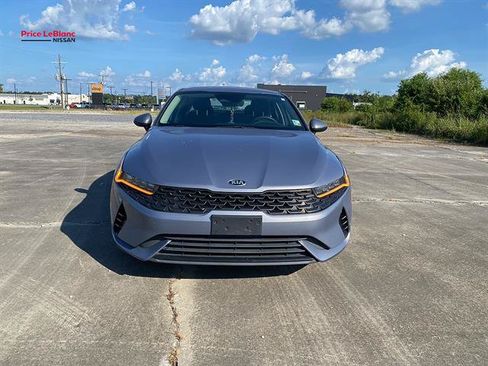 Used 2021 Kia K5 LXS FWD image 2