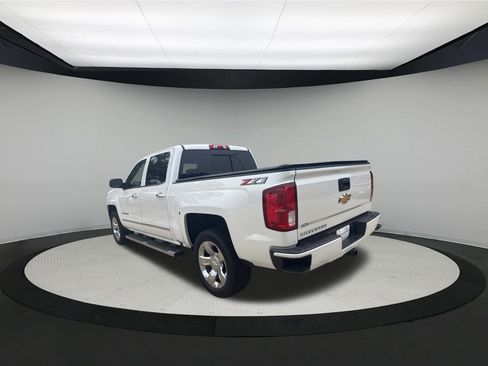 Used 2018 Chevrolet Silverado 1500 LTZ Z71 w/ LTZ Plus Package image 6