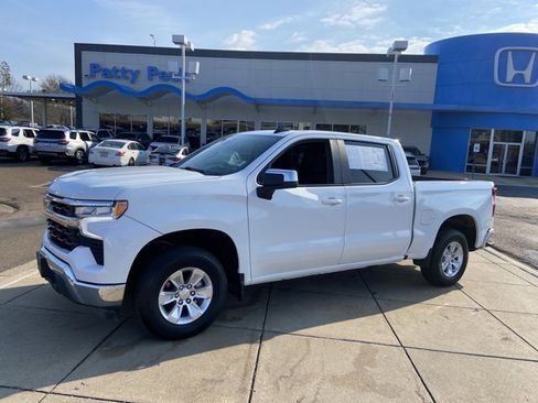 Used 2025 Chevrolet Silverado 1500 LT image 5
