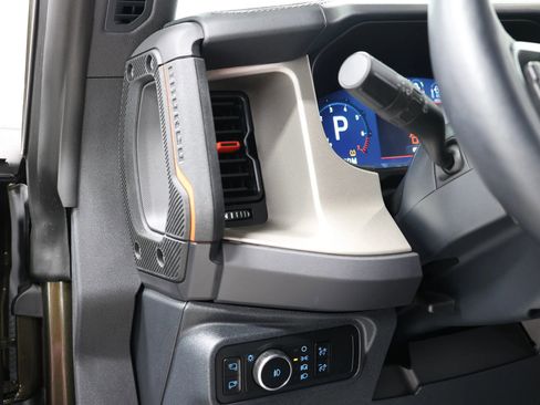 Used 2024 Ford Bronco Raptor image 22