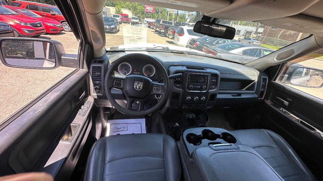 Used 2017 RAM 2500 Tradesman w/ Protection Group AWD/4WD image 12