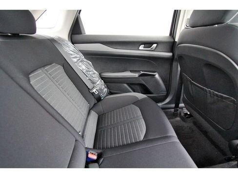 New 2026 Kia K5 LXS FWD image 10