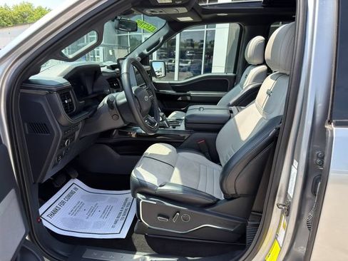 Used 2022 Ford F150 Lightning Platinum AWD/4WD image 18