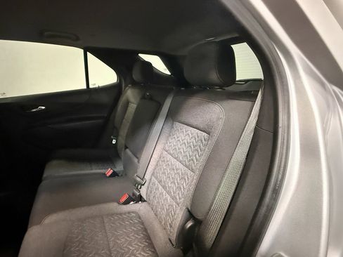 Used 2022 Chevrolet Equinox LT image 44