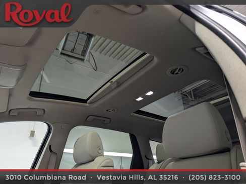 Used 2021 Buick Enclave Essence w/ Sport Touring Edition image 27