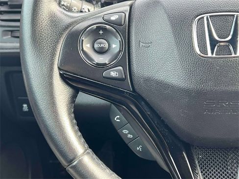 Used 2019 Honda HR-V Sport image 25