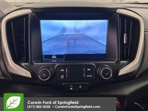 Used 2023 GMC Terrain SLT image 21
