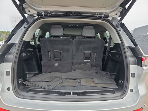 Used 2023 Jeep Grand Cherokee L Limited image 15