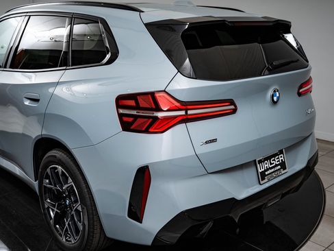 New 2026 BMW X3 xDrive30i w/ Premium Package AWD/4WD image 18