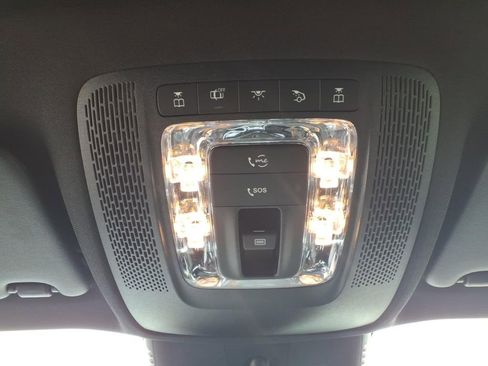 New 2026 Mercedes-Benz GLB 250 4MATIC image 25