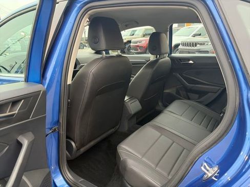 Used 2024 Volkswagen Jetta SE image 21