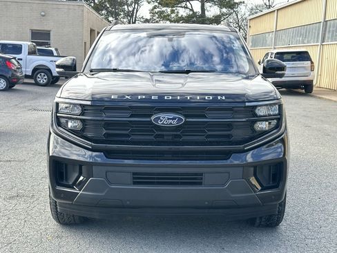 Used 2025 Ford Expedition Max Active image 11