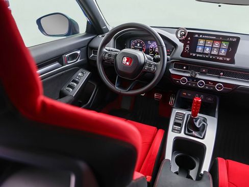 Used 2025 Honda Civic Type R image 29