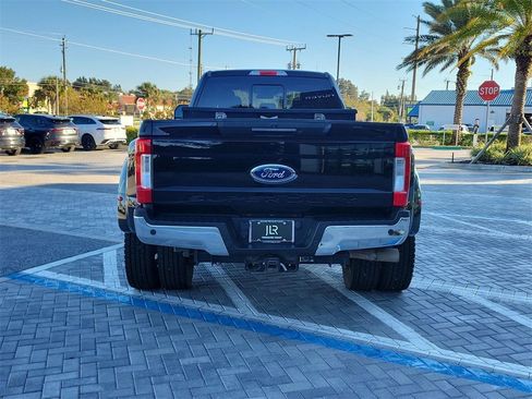 Used 2017 Ford F450 Lariat w/ Lariat Ultimate Package image 4