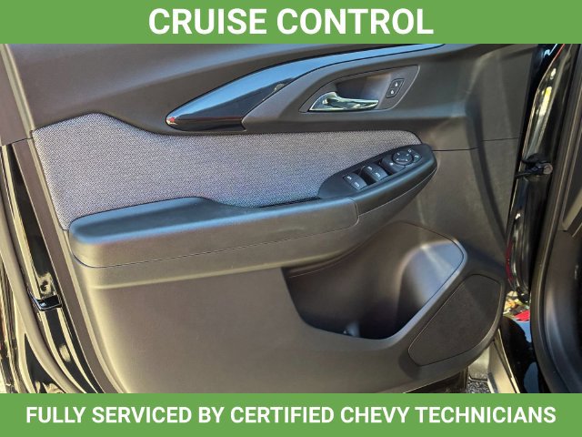 Used 2023 Chevrolet TrailBlazer LT FWD image 19