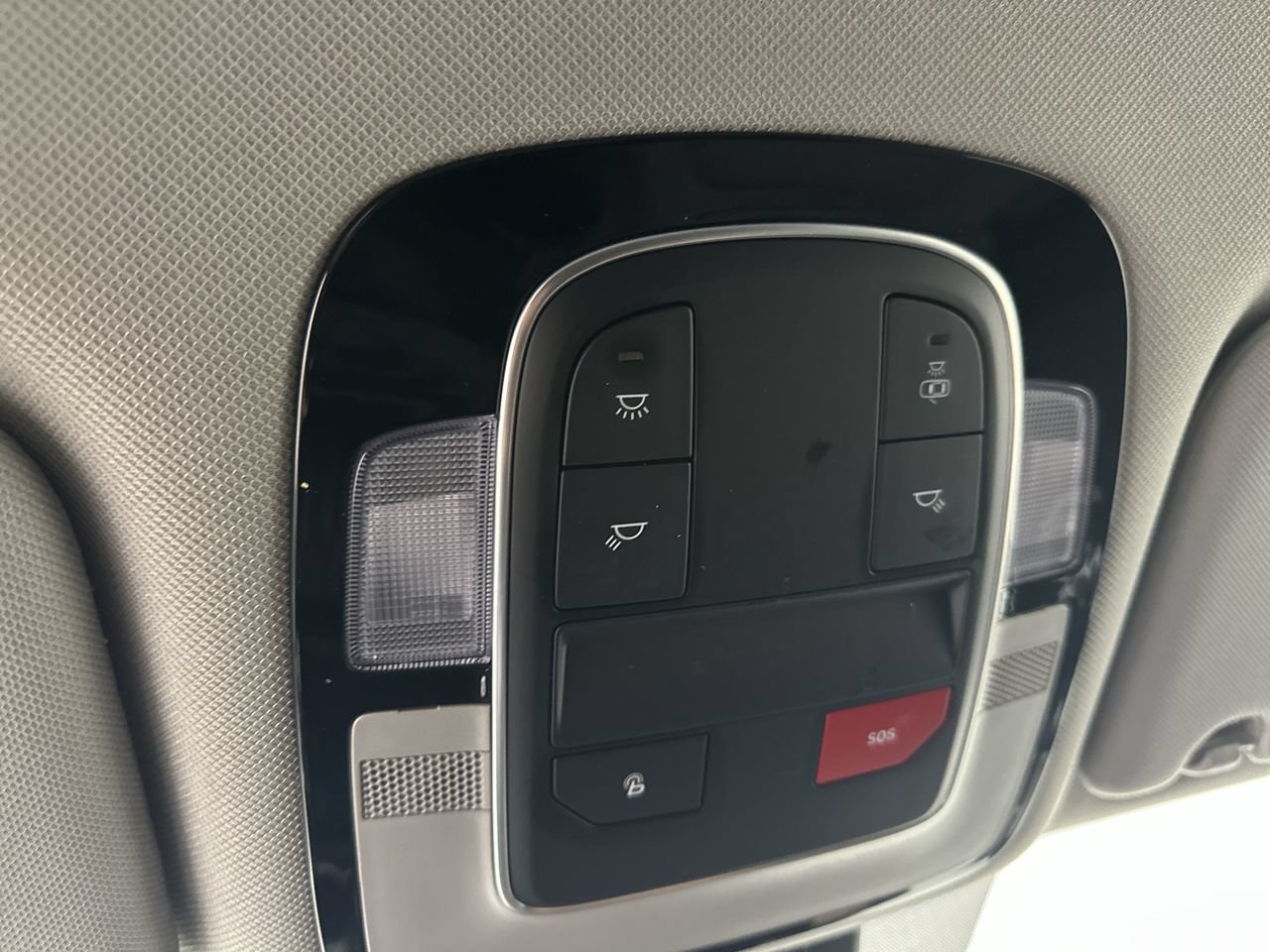 Used 2023 Hyundai Santa Fe Blue AWD/4WD image 10