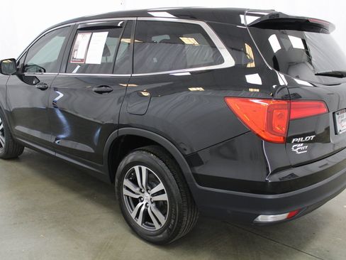 Used 2018 Honda Pilot EX-L image 8