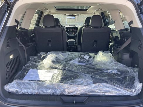 New 2026 Subaru Ascent Touring image 4