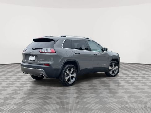 Used 2019 Jeep Cherokee Limited AWD/4WD image 8