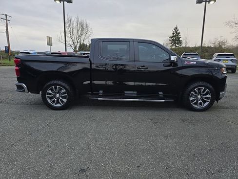 Certified 2022 Chevrolet Silverado 1500 LT w/ All Star Edition Plus image 7