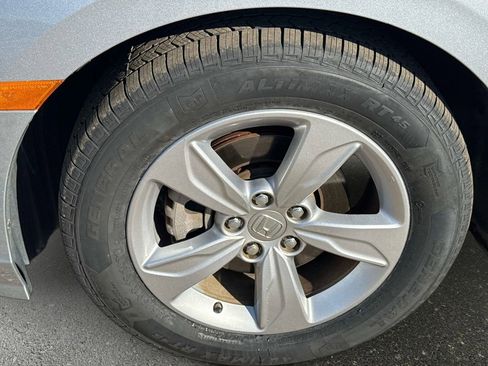 Used 2020 Honda Odyssey EX-L image 10