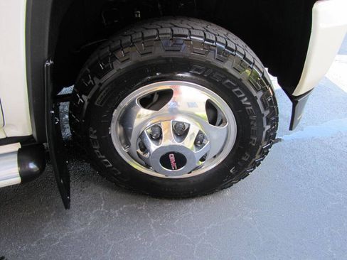 Used 2015 GMC Sierra 3500 Denali AWD/4WD image 24