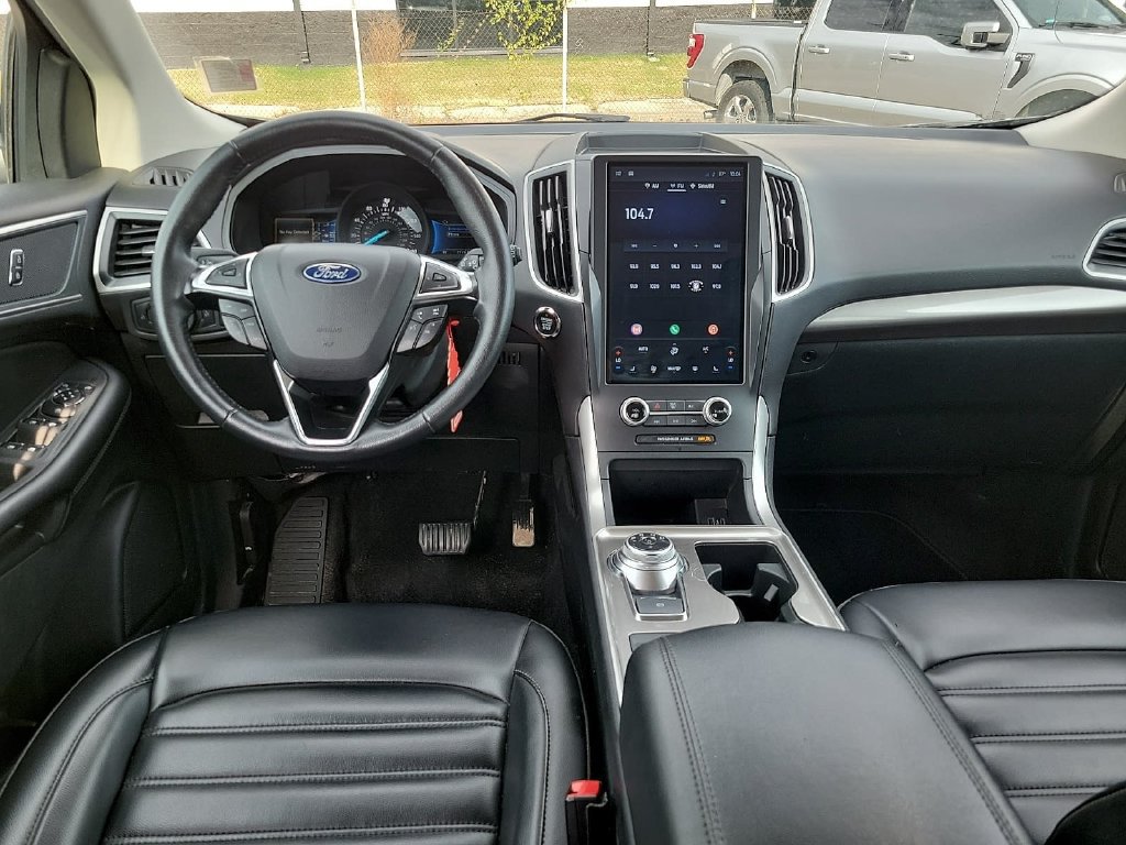 Used 2024 Ford Edge SEL AWD/4WD image 11