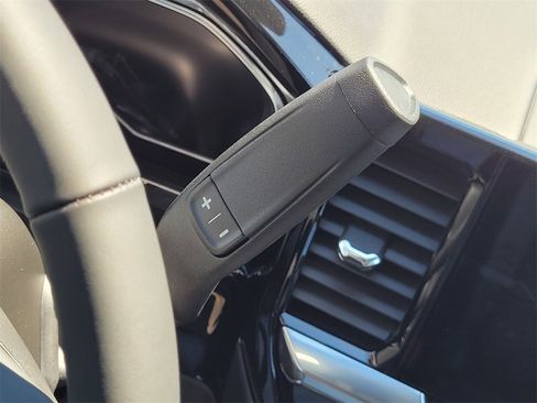 New 2025 Chevrolet Silverado 1500 LT w/ Safety Package image 17