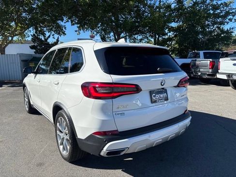 Used 2021 BMW X5 xDrive40i w/ Premium Package 2 AWD/4WD image 6