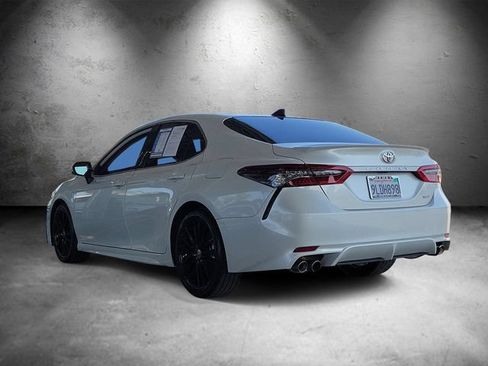 Used 2024 Toyota Camry XSE FWD image 4