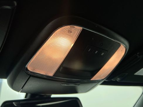 Used 2021 Dodge Charger GT w/ Blacktop Package image 18