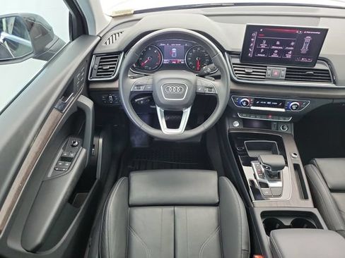 Used 2024 Audi Q5 2.0T Premium w/ Convenience Package AWD/4WD image 18
