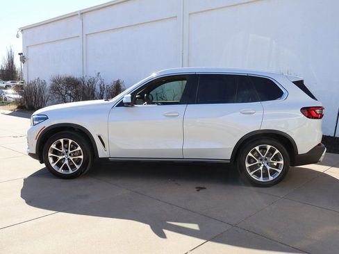 Used 2021 BMW X5 sDrive40i image 3