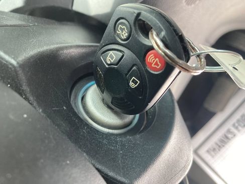 Used 2018 Ford Escape SEL AWD/4WD image 36