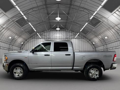 Used 2020 RAM 2500 Tradesman AWD/4WD image 2