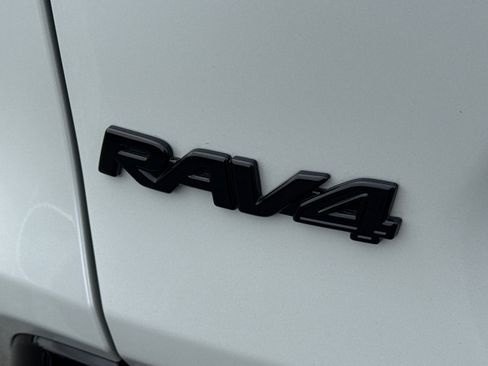 Certified 2024 Toyota RAV4 XSE AWD/4WD image 8