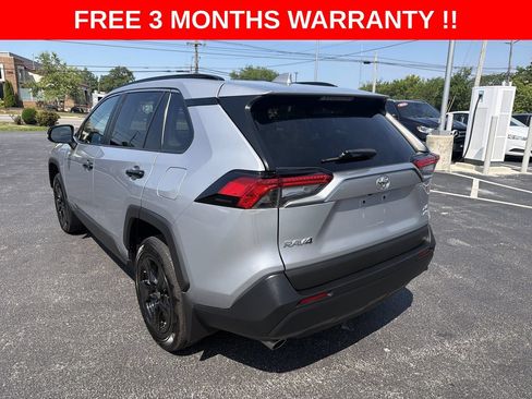 Used 2021 Toyota RAV4 XLE AWD/4WD image 27