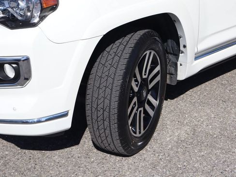 Used 2018 Toyota 4Runner Limited AWD/4WD image 51