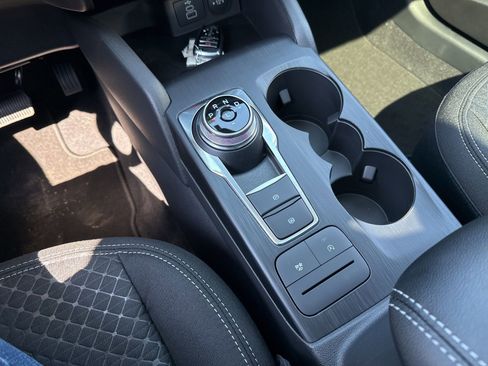 New 2026 Ford Escape Active w/ Cold Weather Package FWD image 28