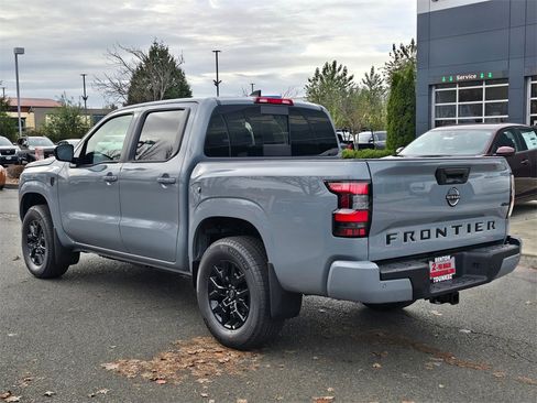 New 2026 Nissan Frontier SV image 7