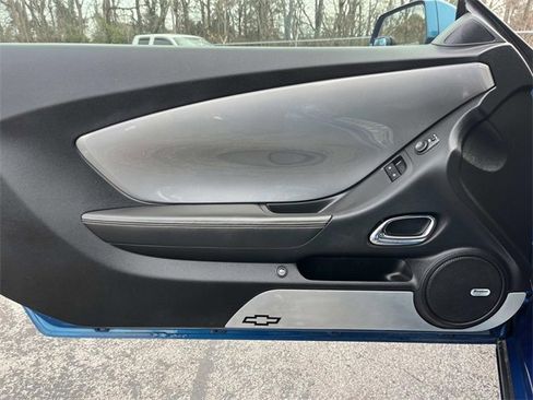 Used 2010 Chevrolet Camaro SS w/ RS Package image 15