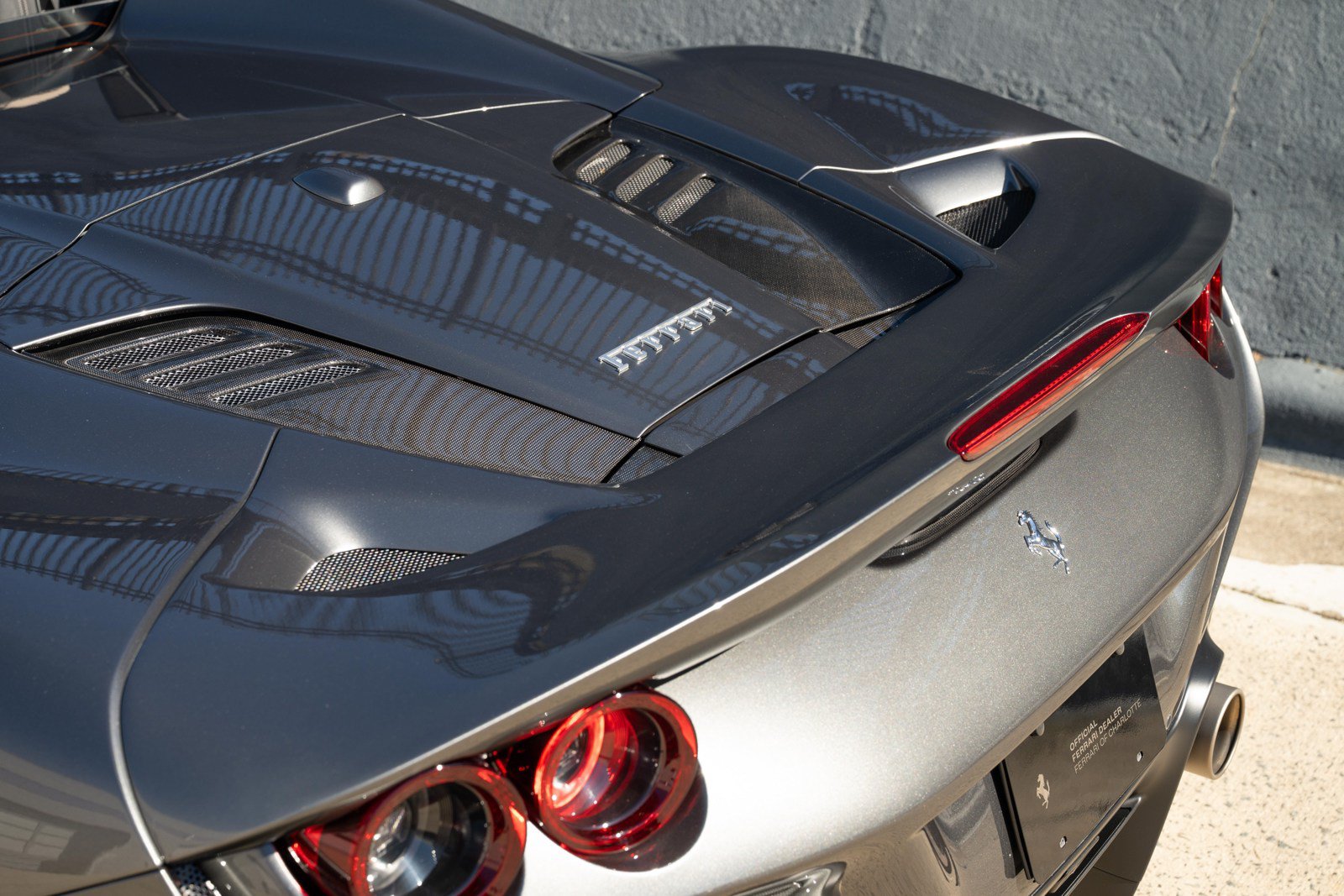 Used 2023 Ferrari F8 Tributo RWD image 19