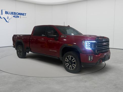 Used 2022 GMC Sierra 2500 AT4 AWD/4WD image 3