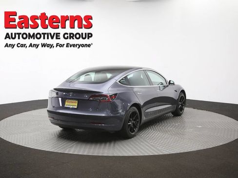 Used 2020 Tesla Model 3 Standard Range Plus RWD image 34