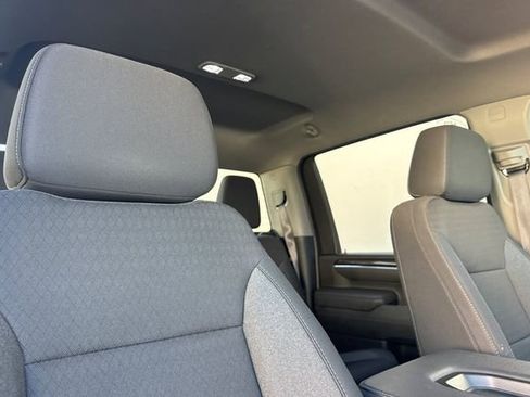 Used 2025 Chevrolet Silverado 2500 LT w/ Convenience Package image 20