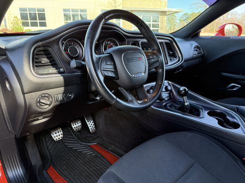 Used 2016 Dodge Challenger R/T Scat Pack image 21