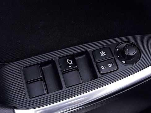 Used 2015 MAZDA CX-5 Touring FWD image 8