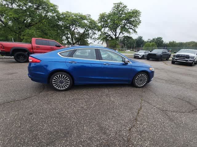 Used 2017 Ford Fusion SE w/ Fusion SE Technology Package AWD/4WD image 11