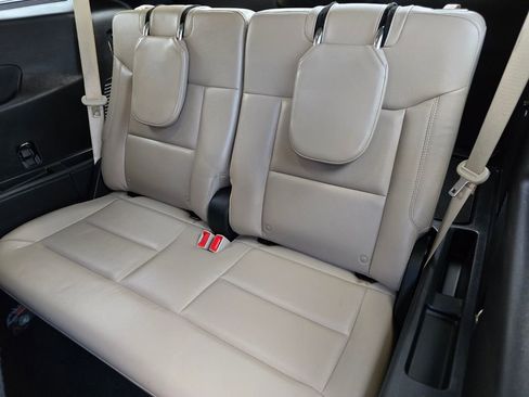 Used 2021 Ford Explorer XLT w/ Equipment Group 202A image 29